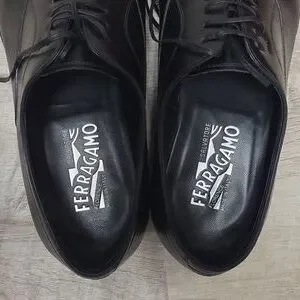 Salvatore Ferragamo | Shoes | Goya Black Leather Salvatore  display picture 2